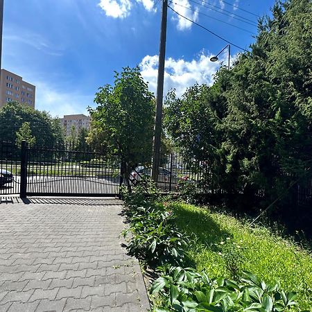 Hostel Harmonia Varsó Kültér fotó