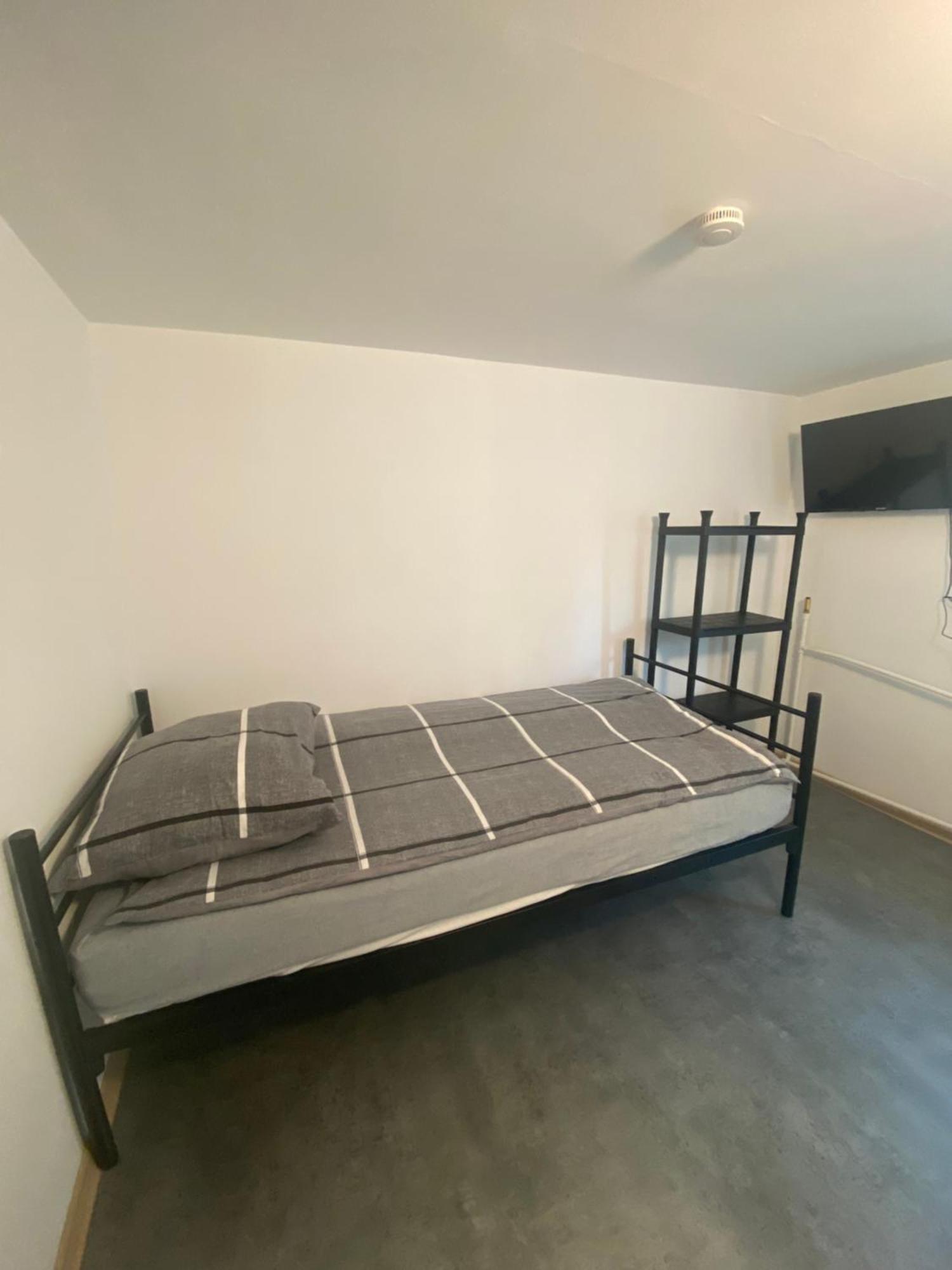Hostel Harmonia Varsó Kültér fotó