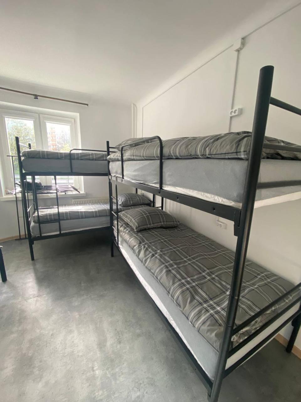 Hostel Harmonia Varsó Kültér fotó