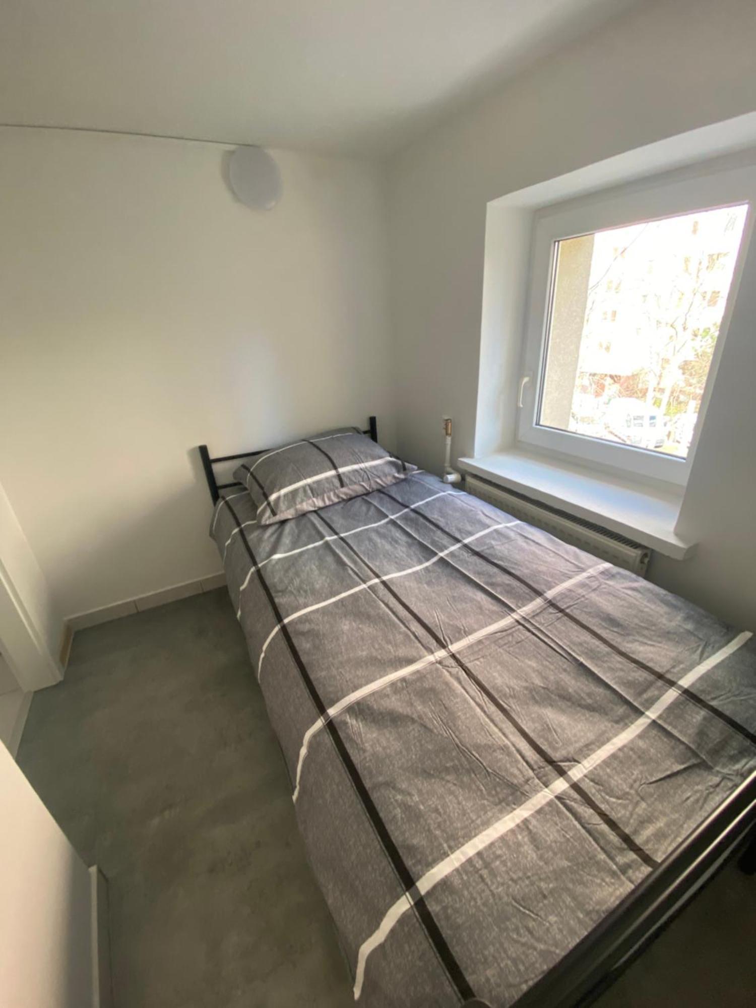 Hostel Harmonia Varsó Kültér fotó