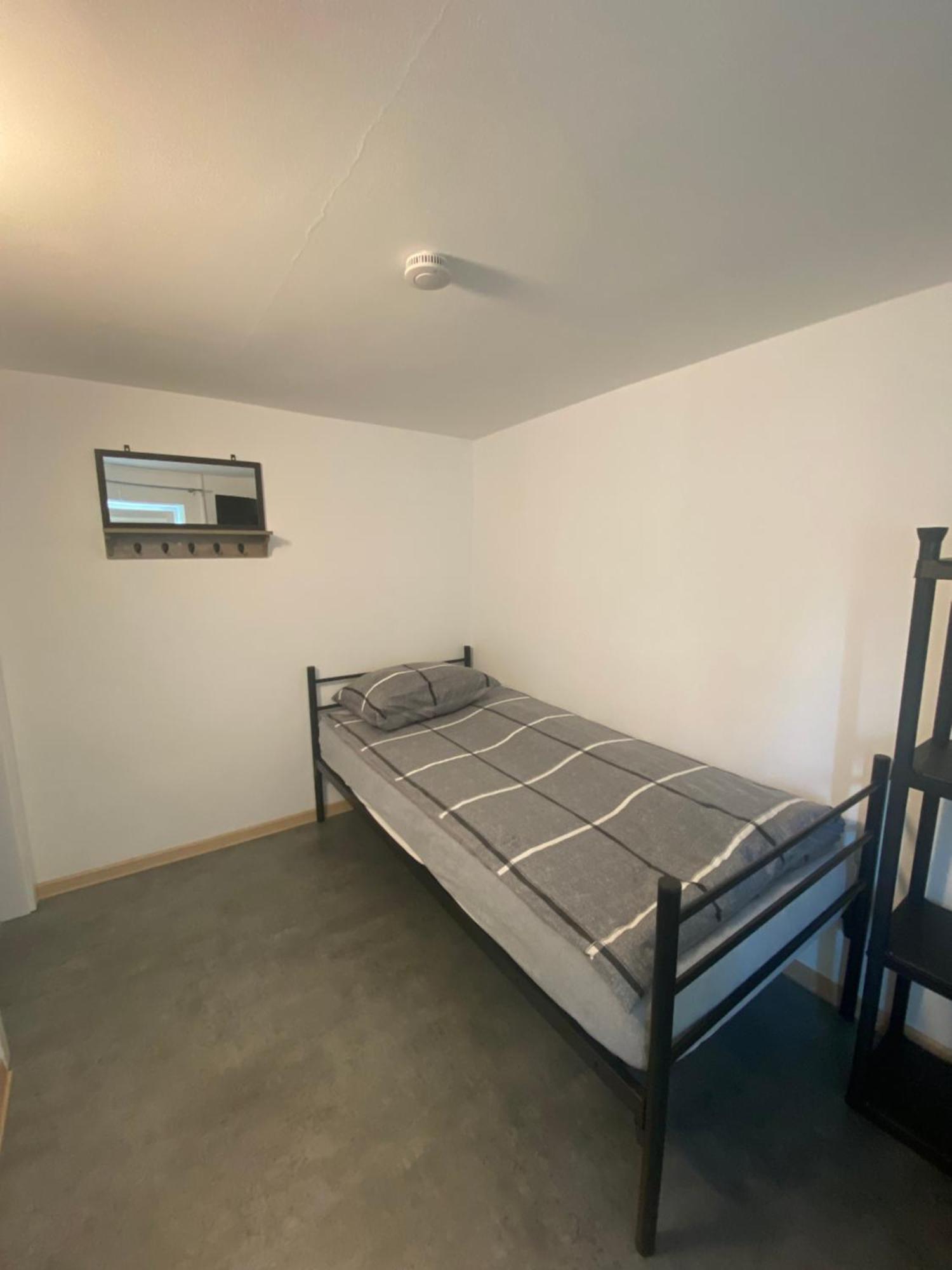 Hostel Harmonia Varsó Kültér fotó