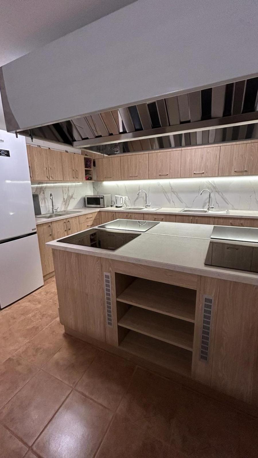Hostel Harmonia Varsó Kültér fotó