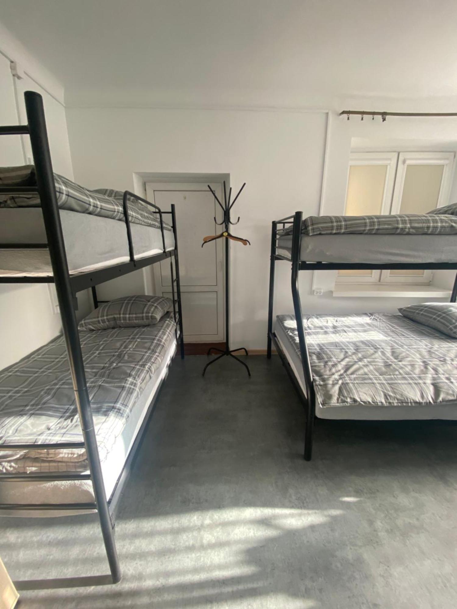Hostel Harmonia Varsó Kültér fotó